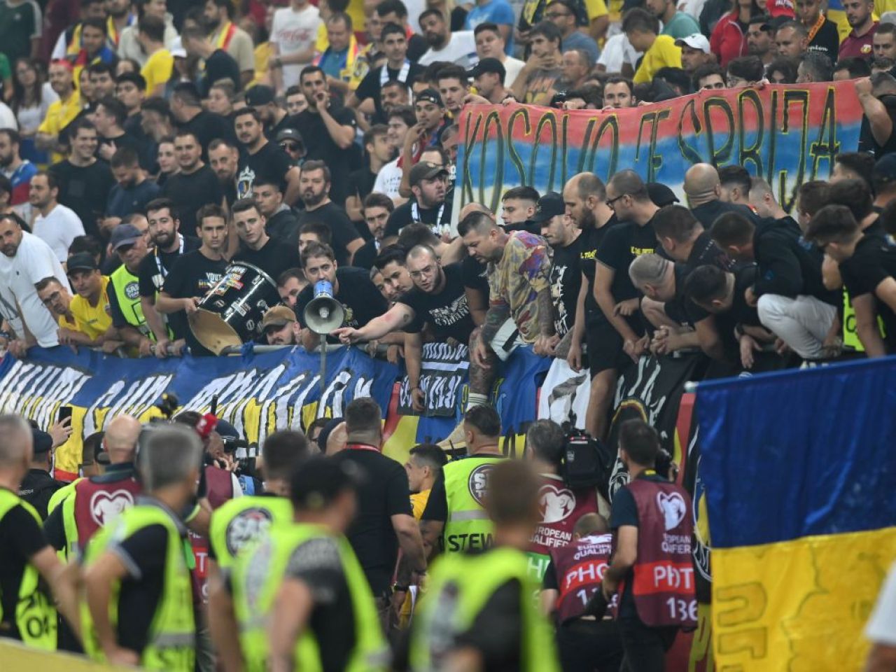 „România a aruncat în aer așa-zisul stat Kosovo!” Presa din Serbia, reacție nemiloasă după scandalul de la București_9