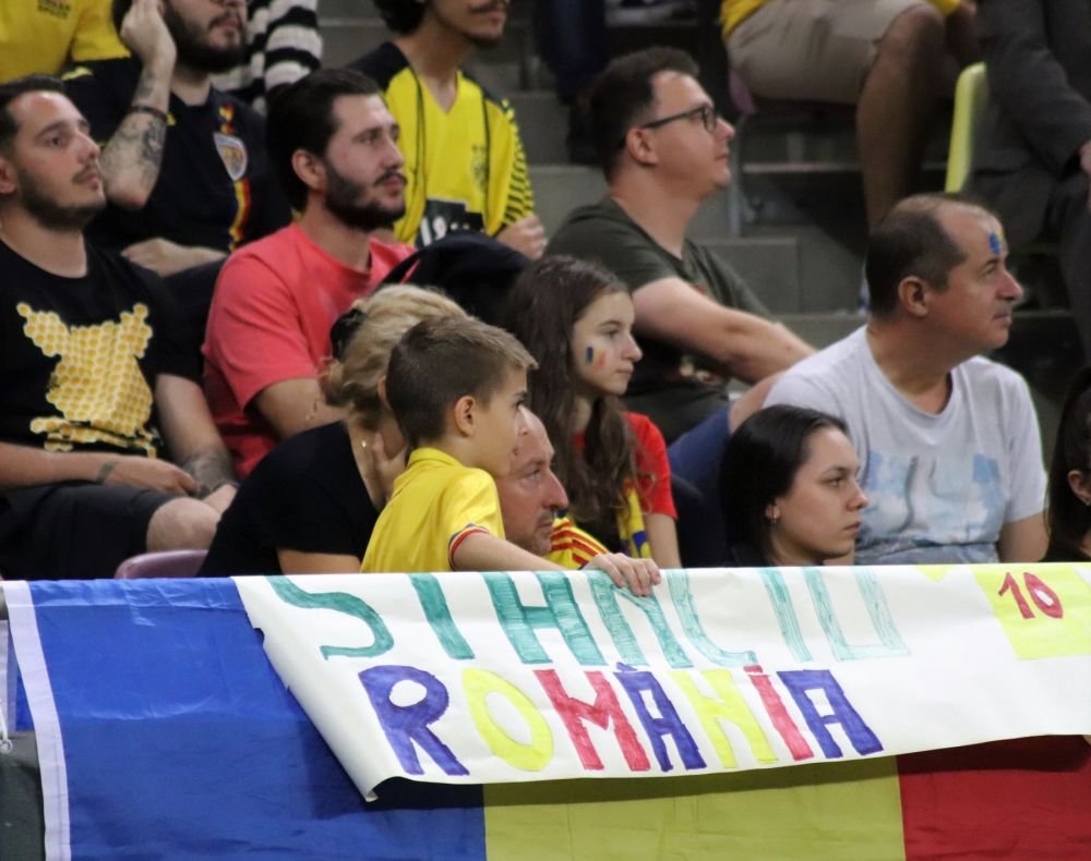 Cele mai tari imagini de la România - Kosovo, un meci de povestit nepoților_64