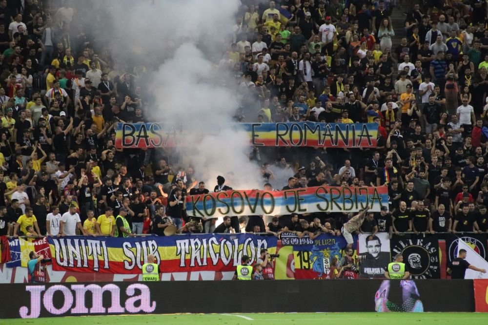 Un cunoscut om de fotbal sârb apără gestul ultrașilor români: 