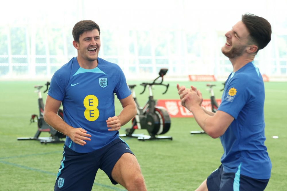 Harry Maguire r&acirc;de de hateri : &rdquo;Criticile? Pot face față&rdquo;