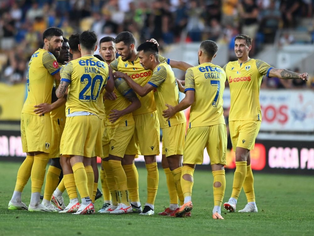 Petrolul a transferat un jucător trecut pe la Barcelona și Real Madrid!