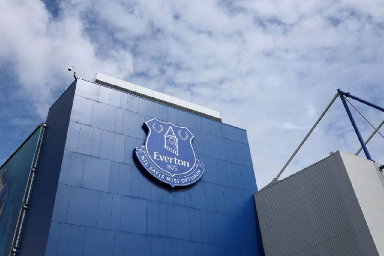 Un internațional român poate ajunge la un club uriaș din Premier League, în această iarnă! _5