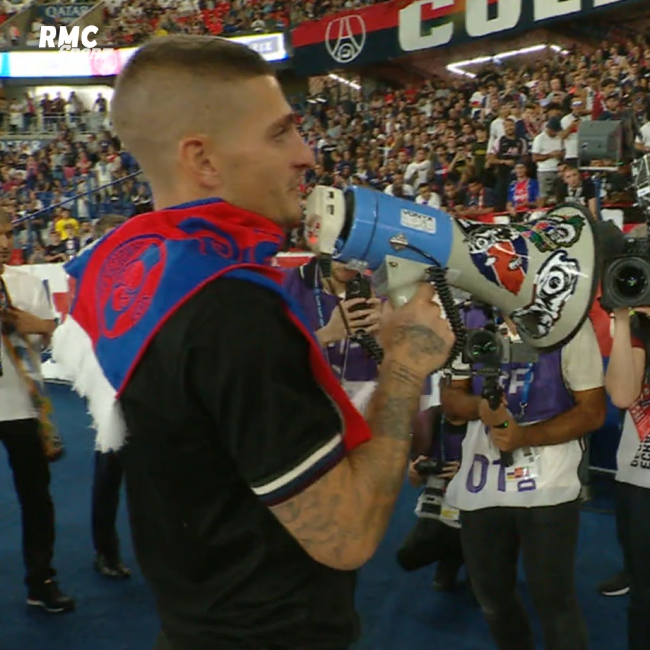 Secvențe emoționante înainte de PSG - Nice. Cu ochii în lacrimi, Marco Verratti și-a luat rămas-bun de la colegi și suporteri_1