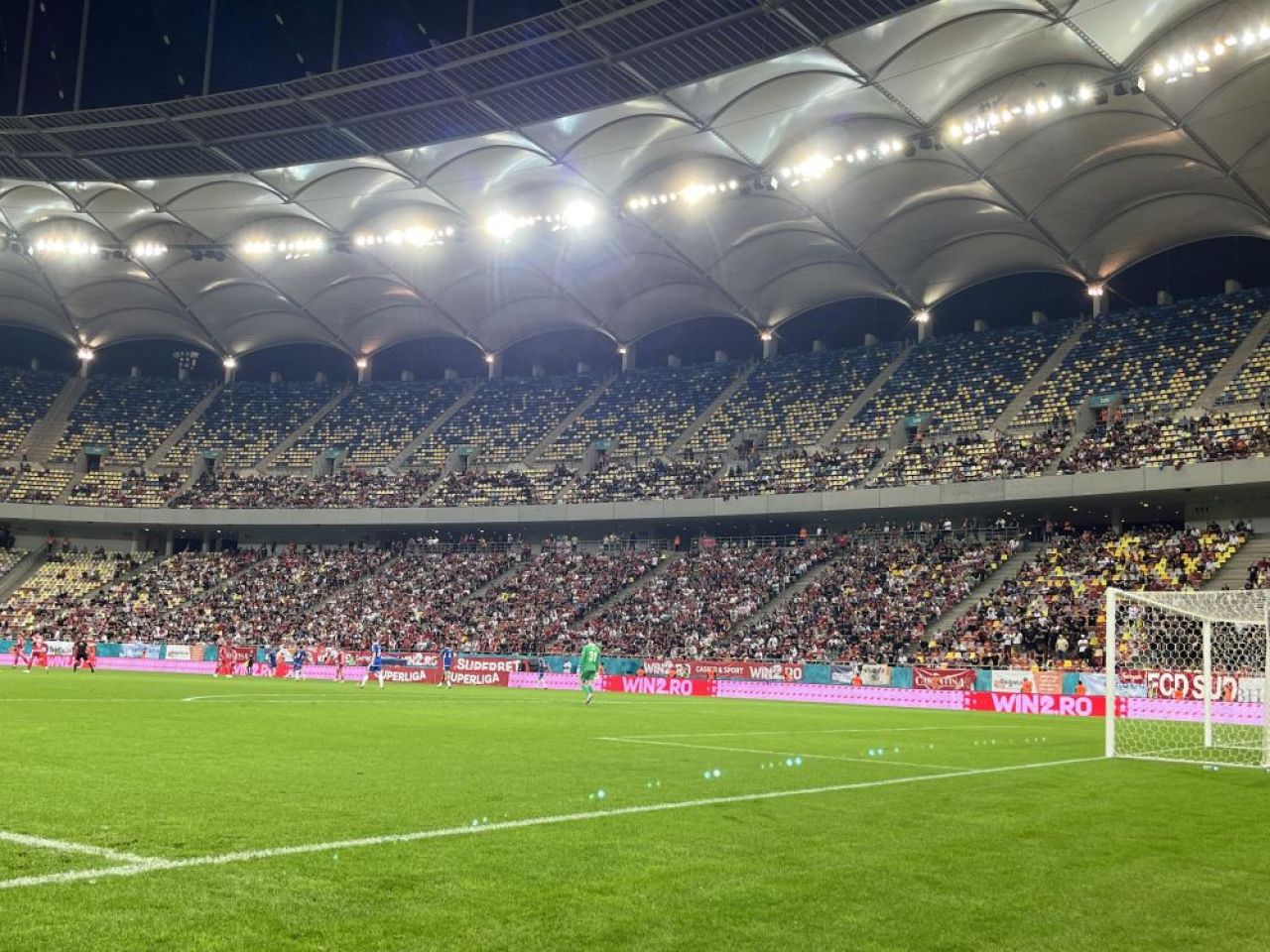 Câți suporteri a strâns Dinamo la primul meci pe Arena Națională din acest sezon_1