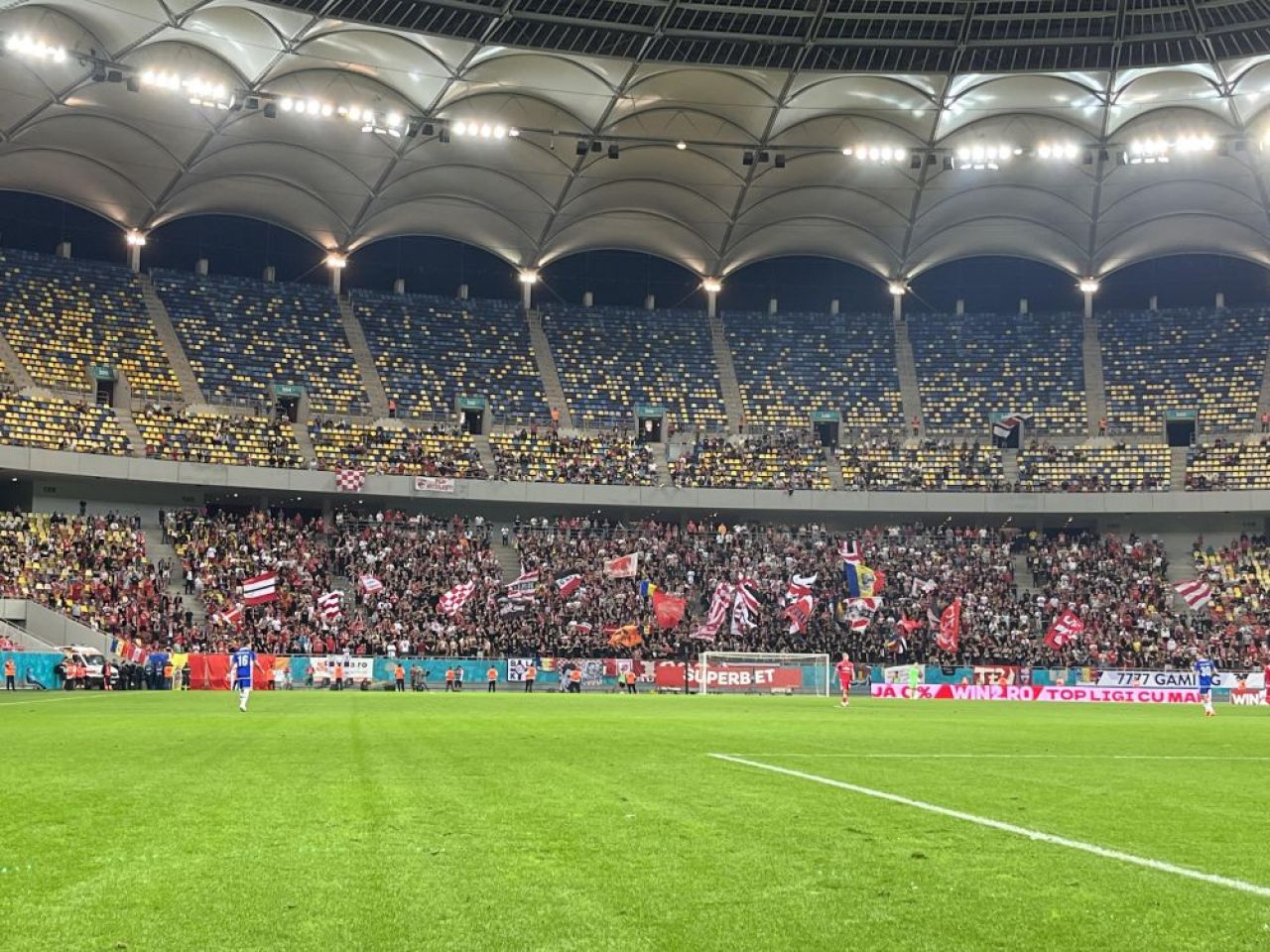 Câți suporteri a strâns Dinamo la primul meci pe Arena Națională din acest sezon_5
