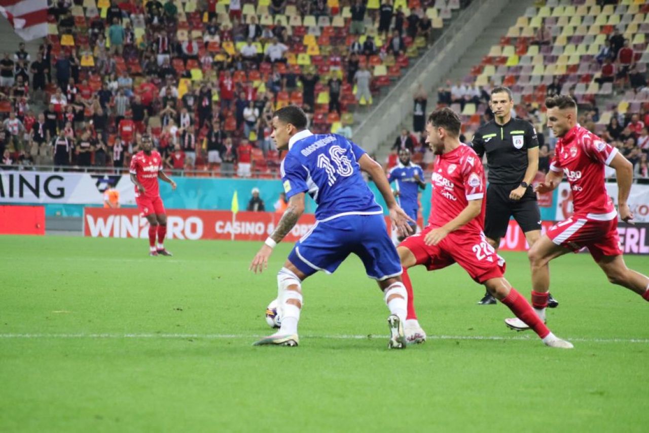 Câți suporteri a strâns Dinamo la primul meci pe Arena Națională din acest sezon_7