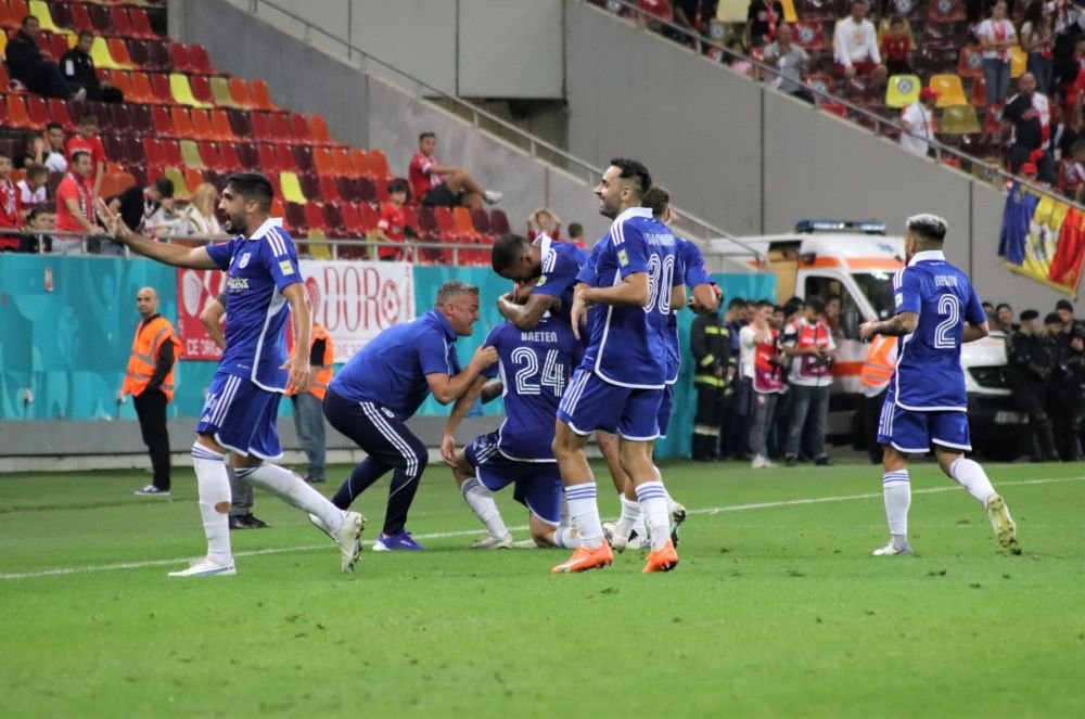 Cvartetul de pe banca echipei lui Mititelu. FCU Craiova a învins-o pe Dinamo fără un antrenor cu licența PRO_17