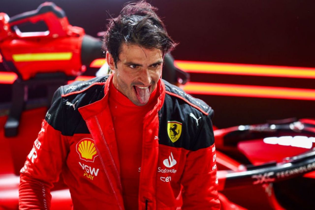 Victorie pentru Ferrari la Formula 1 după 434 de zile! Carlos Sainz, victorios în Marele Premiu din Singapore! Cum arată clasamentul _7