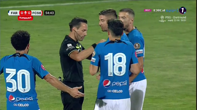 Faza care l-a scos din sărite pe Gheorghe Hagi! Penalty primit ușor de FCSB cu Farul _9