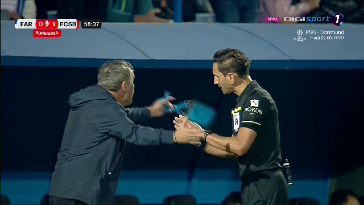 Faza care l-a scos din sărite pe Gheorghe Hagi! Penalty primit ușor de FCSB cu Farul _43