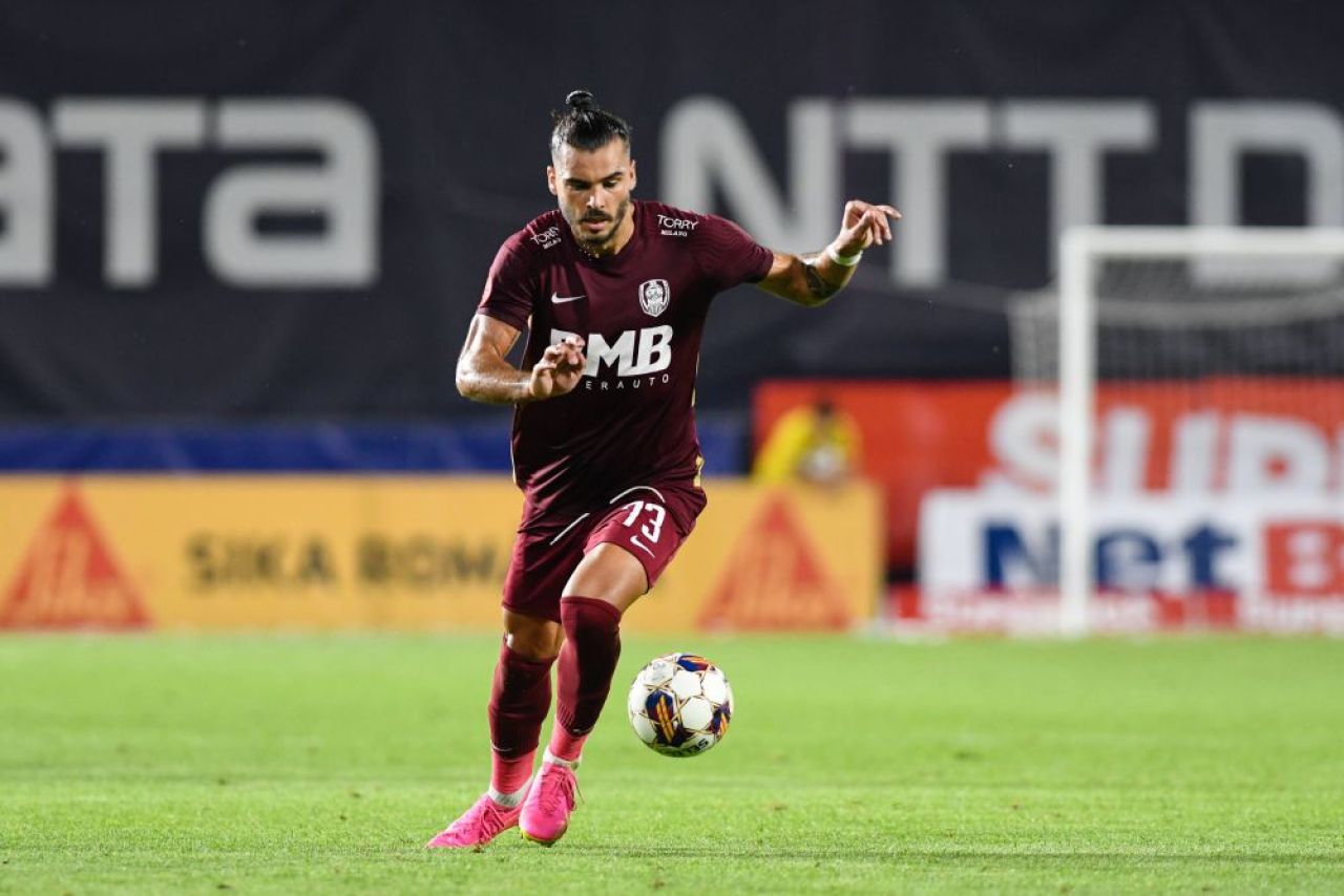 CFR Cluj - Petrolul Ploiești 1-0! Ardelenii s-au apropiat de lider, după o victorie chinuită! Penalty neacordat pentru oaspeți_1