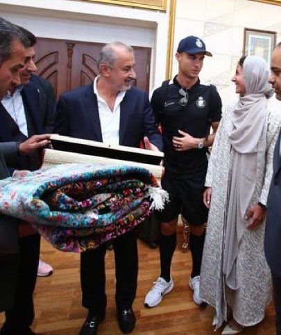 Sosirea lui Cristiano Ronaldo a colapsat o țară întreagă! Cum a reacționat starul portughez în fața „nebuniei” locale_3