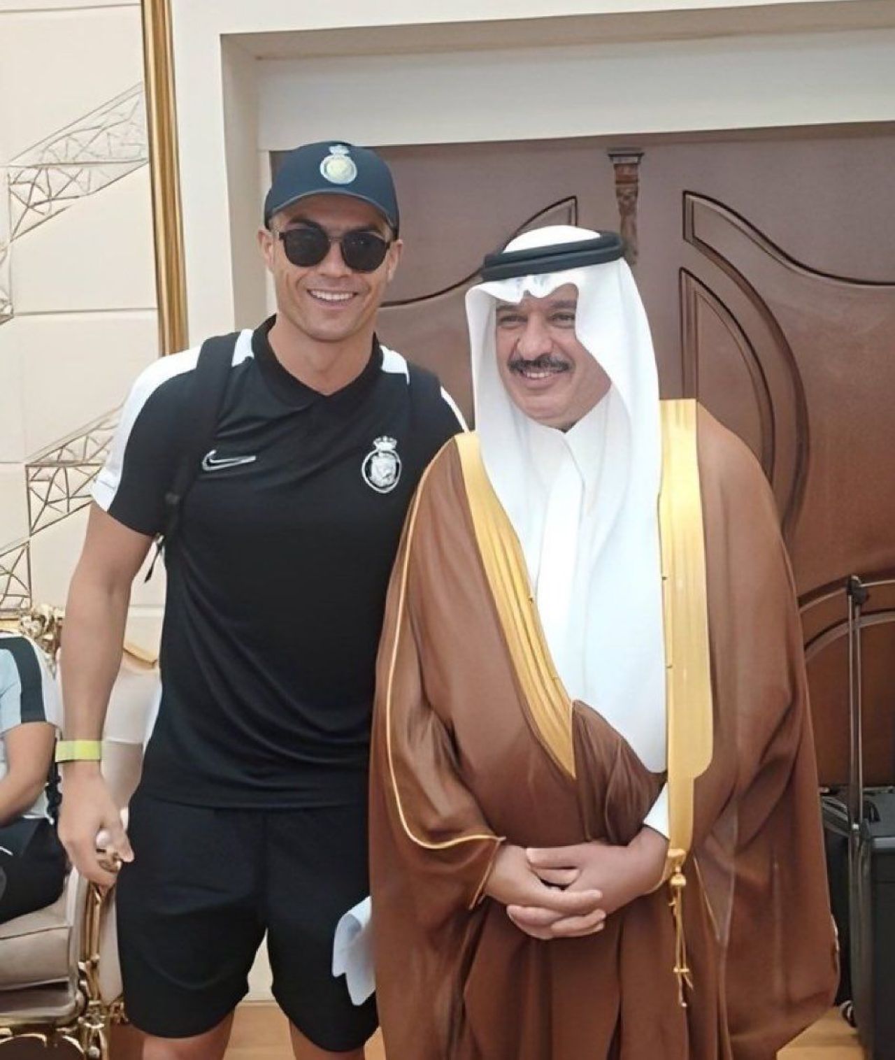 Sosirea lui Cristiano Ronaldo a colapsat o țară întreagă! Cum a reacționat starul portughez în fața „nebuniei” locale_5
