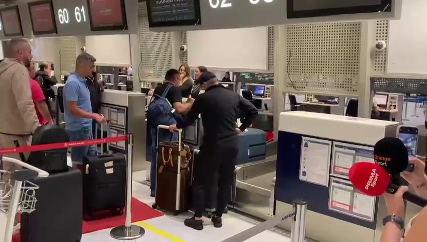 Destinația Arabia Saudită! Laurențiu Reghecampf a decolat spre noul său club_26