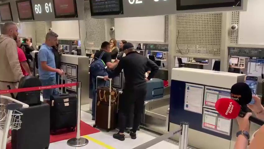 Destinația Arabia Saudită! Laurențiu Reghecampf a decolat spre noul său club_28