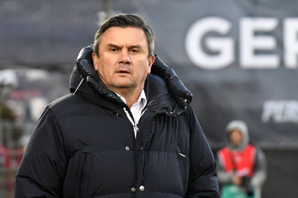 Războiul penibililor! Mihai Stoica: ”Dacă e contact, e penalty” vs. Cristian Balaj: ”Fotbalul e sport de contact”_2