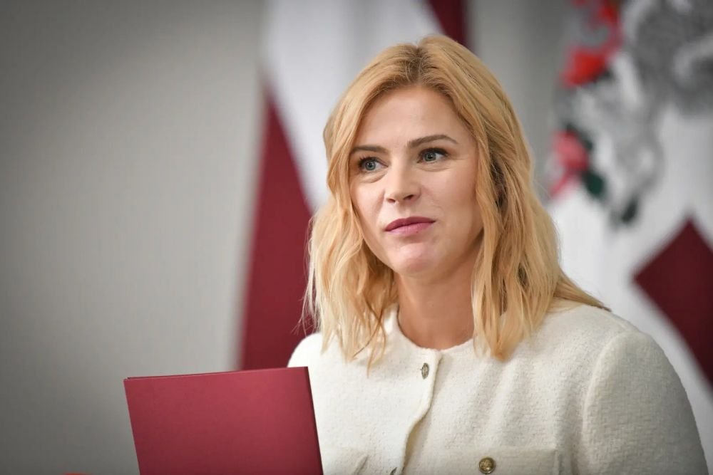 Ciolacu de la Riga! Cum arată Evika Silina, noul prim-ministru al Letoniei_8