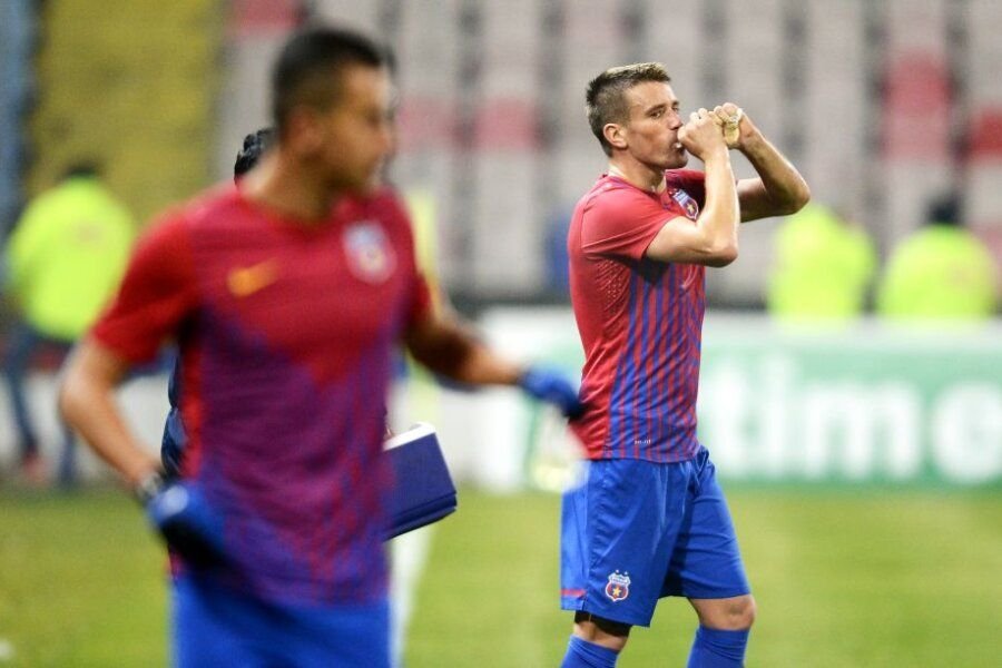 Ce se afla &icirc;n punguțele controversate din care beau jucătorii FCSB &icirc;n mandatul lui &bdquo;Reghe&rdquo;! Dezvăluiri făcute de un fost jucător