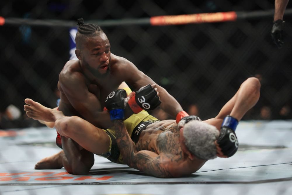 UFC și WWE au fuzionat, iar noua companie vrea să devină un 
