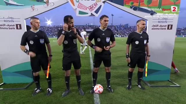 Ce meci arbitrează Istvan Kovacs, la trei zile după ce a făcut praf CFR Cluj - Petrolul_2
