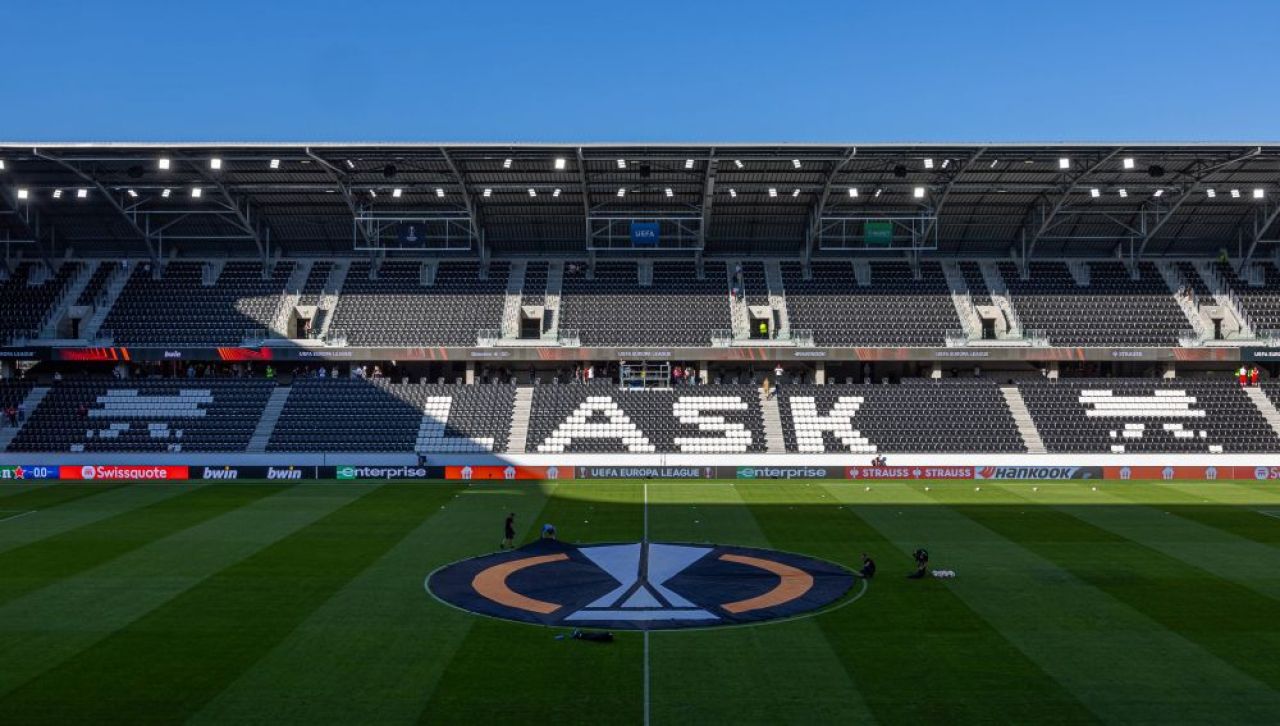 Cum arată ”bijuteria” pe care se va disputa LASK Linz - Liverpool: i-a dat pe spate până și pe ”cormorani”_7