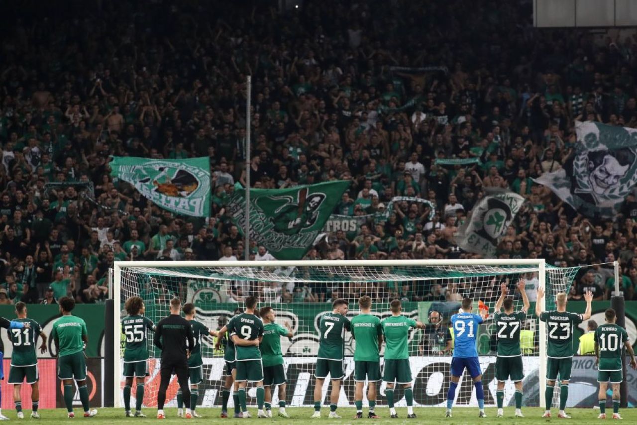 Asta înseamnă Grecia! Fanii au făcut show pe stadion în Panathinaikos - Villareal 2-0, meci transmis de VOYO_2