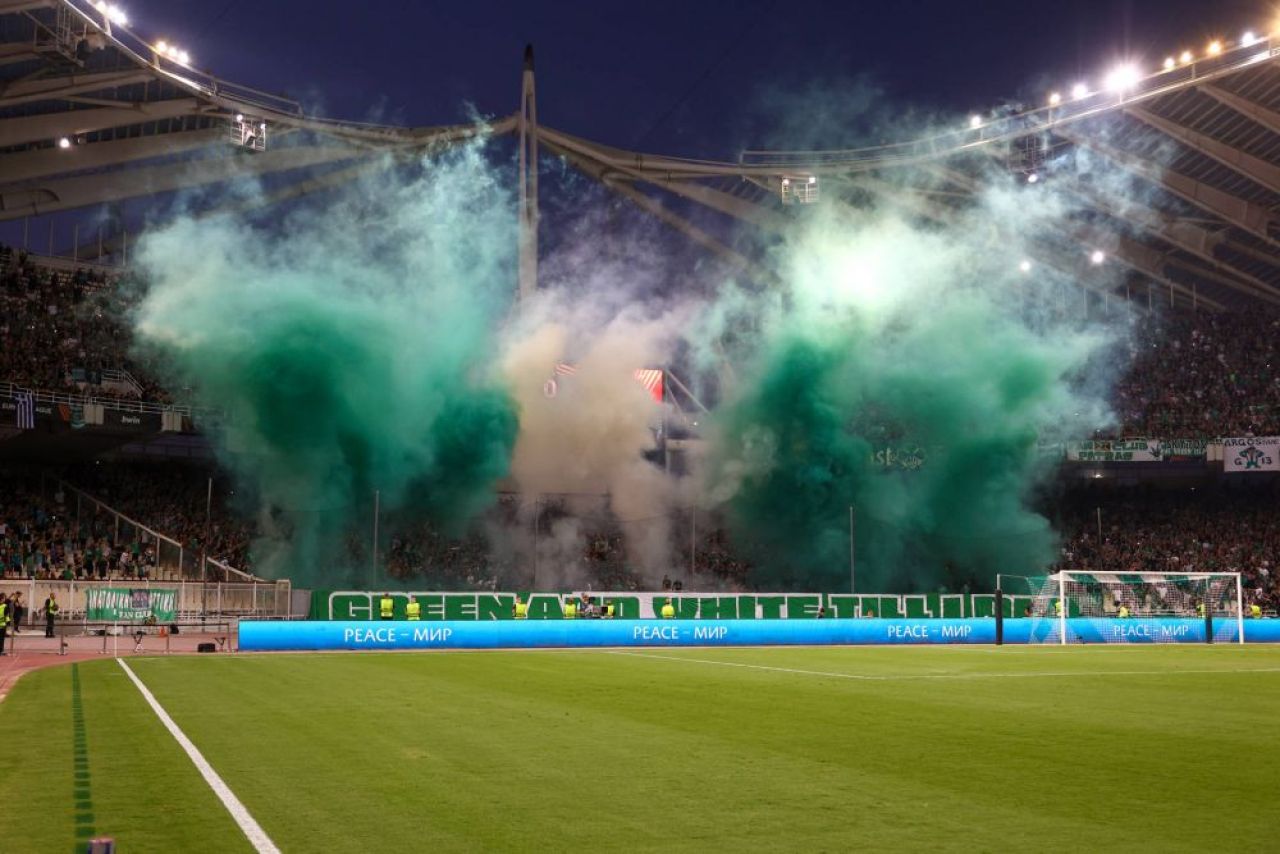 Asta înseamnă Grecia! Fanii au făcut show pe stadion în Panathinaikos - Villareal 2-0, meci transmis de VOYO_10
