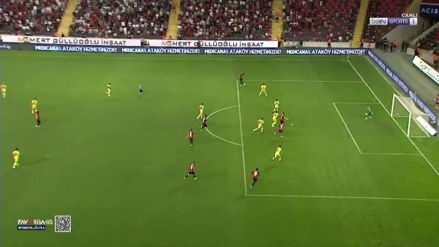 Gaziantep - Istanbulspor 2-0. Denis 