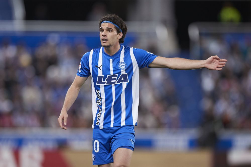 Ce scrie presa din Spania despre Ianis Hagi după primul meci ca titular la Alaves_7