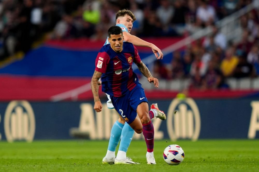 „Dacă joc bine, clubul va dori să mă păstreze. Am jucat foarte prost!” Declarație de mare jucător a lui Joao Cancelo după ce i-a adus victoria Barcelonei _12