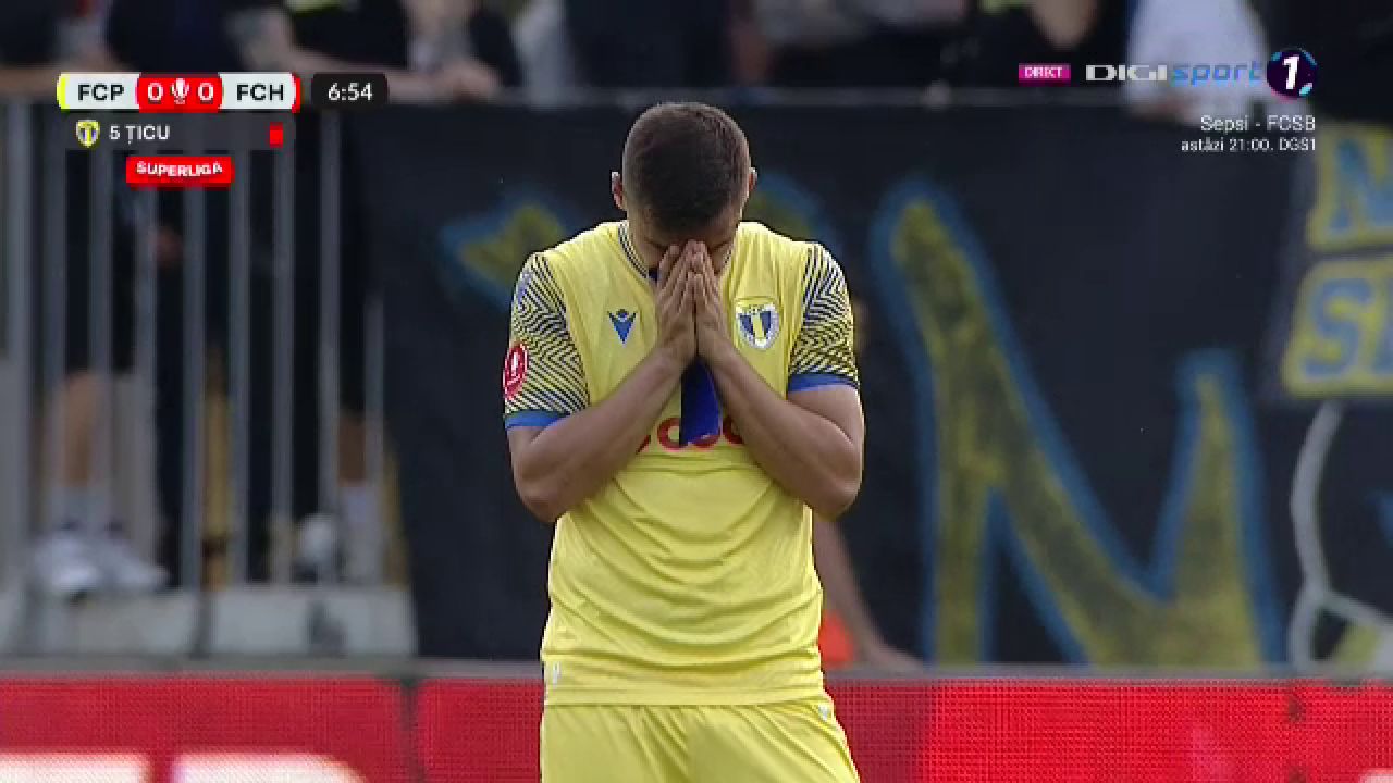 Cum a reacționat arbitrul Marian Barbu după ce Țicu i-a rupt piciorul lui Dragoș Iancu_26