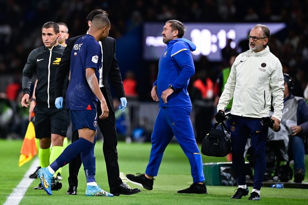 Emoții mari la PSG. Kylian Mbappe a cerut schimbare în derby-ul cu Olympique Marseille_4