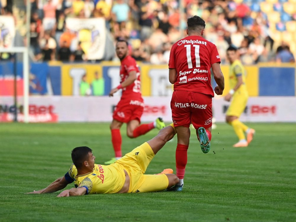 Ce vrea să facă Valentin Țicu, la o zi după ce i-a rupt piciorul lui Dragoș Iancu_9