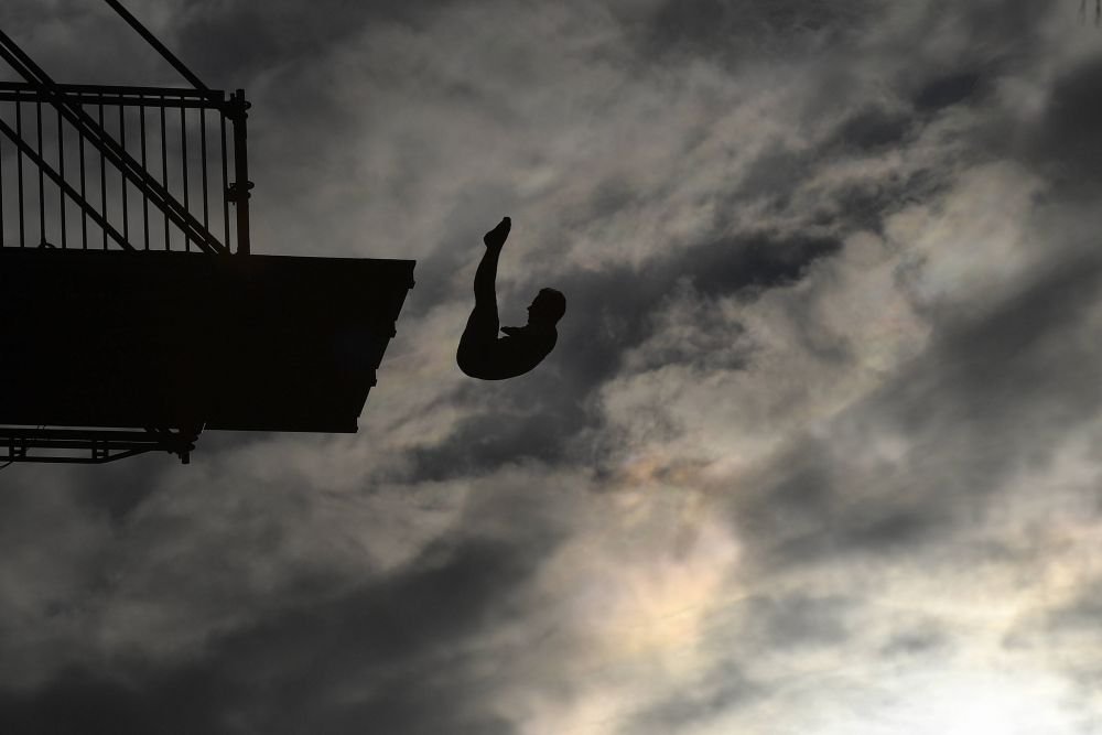 Cătălin Preda, exercițiu de imaginație la Poveștile Sport.ro: ”Mă identific cu condorul andin când execut mișcarea semnătură”. Cum se simte impactul cu apa după o săritură de la 30 de metri, la o viteză de 85 de km/h_10