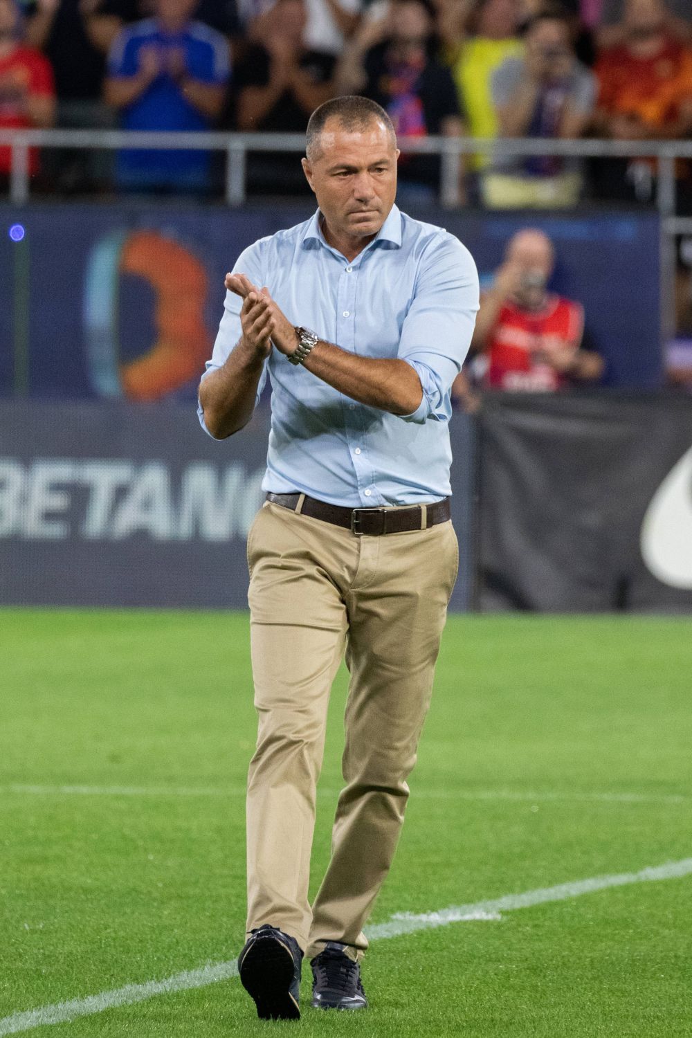 Ce mai e și asta!? Cu ce fotbalist uriaș îl compară Stoichiță pe Rrahmani_5