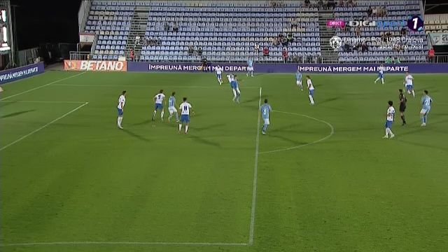 VAR degeaba! Penalty clar ignorat în FC Voluntari - Farul_7