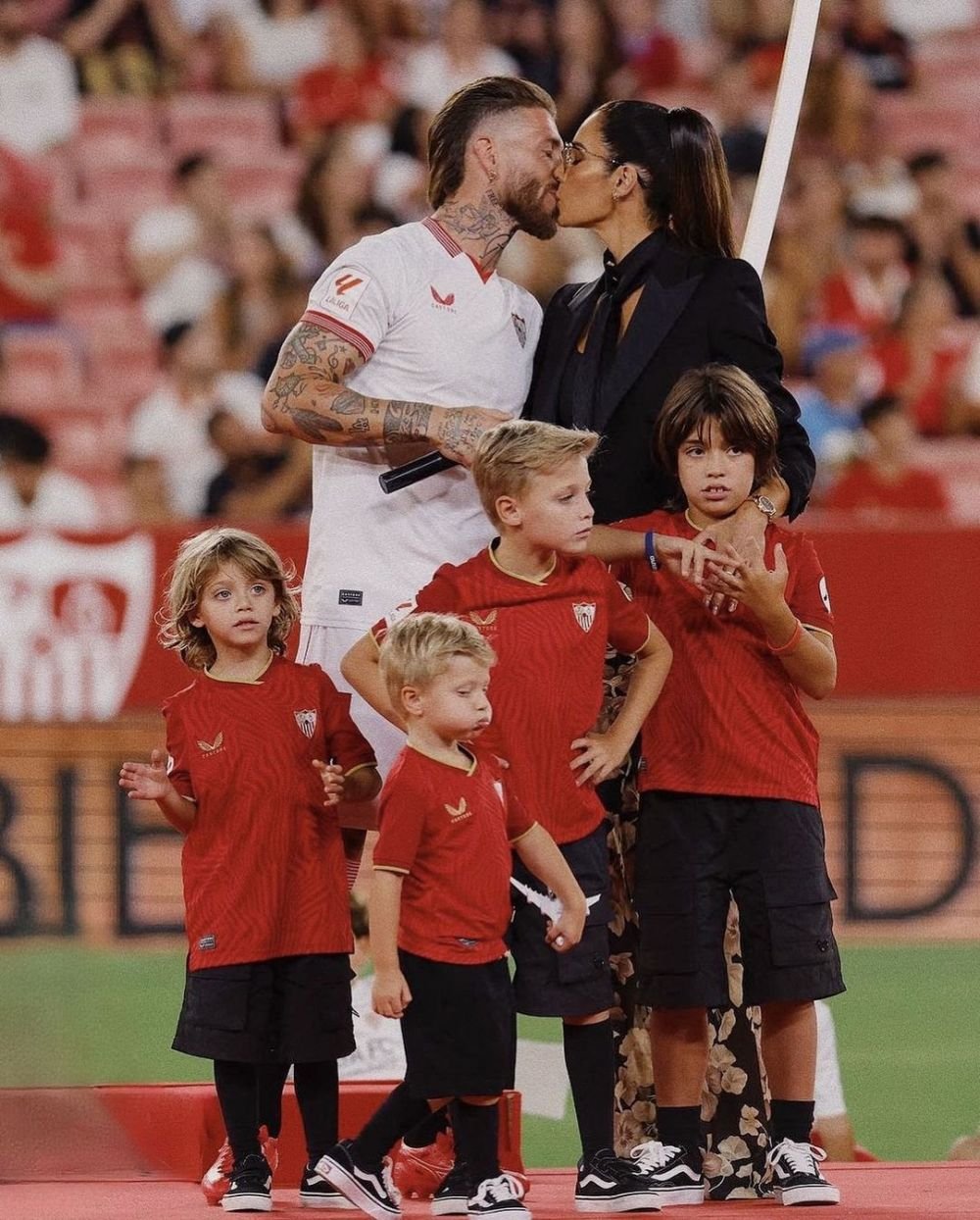 Teroare pentru Sergio Ramos și Pilar Rubio! Le-a fost spartă casa cu cei patru copii înăuntru _7