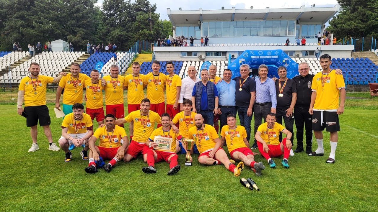 Gigi Becali: ”E mare fotbalist, poate-l aduc la Steaua”! La ce națională joacă acum atacantul dinamovist dorit de patronul FCSB_10
