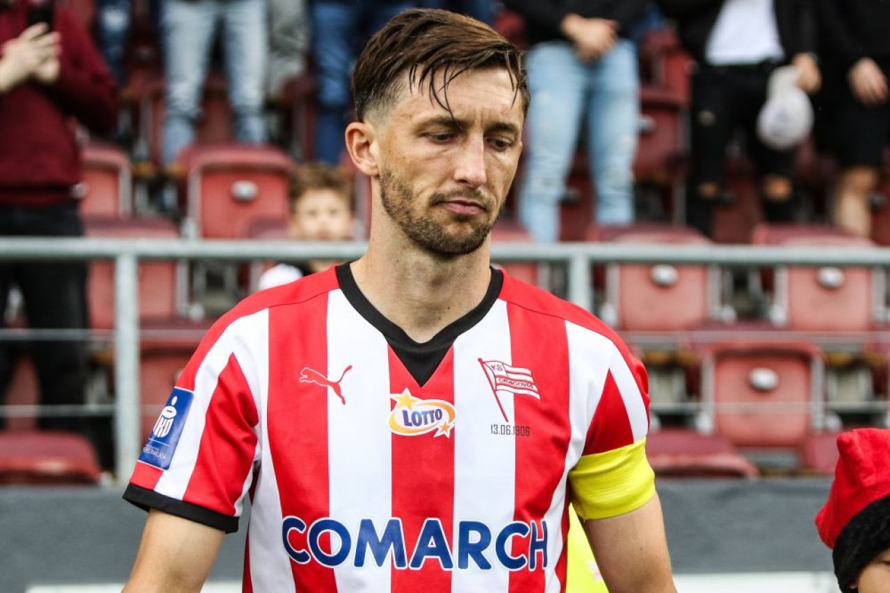 Cornel Râpă scrie istorie pentru actuala echipă! Fundașul, cele mai multe prezențe în prima ligă din istoria clubului_1