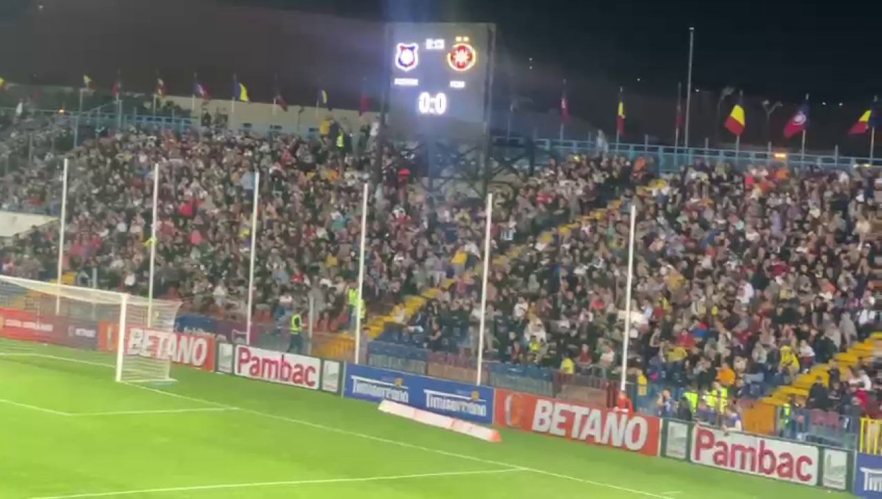 Nu ai loc să arunci un ac! Atmosferă superbă la FC Bihor - FCSB_12