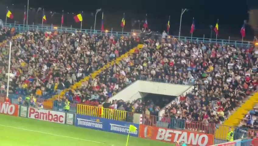 Nu ai loc să arunci un ac! Atmosferă superbă la FC Bihor - FCSB_18