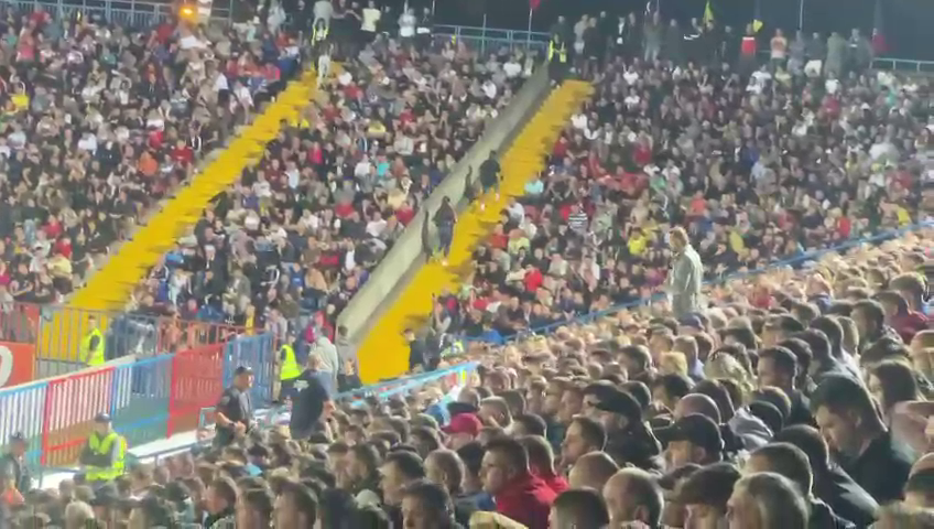 Nu ai loc să arunci un ac! Atmosferă superbă la FC Bihor - FCSB_37
