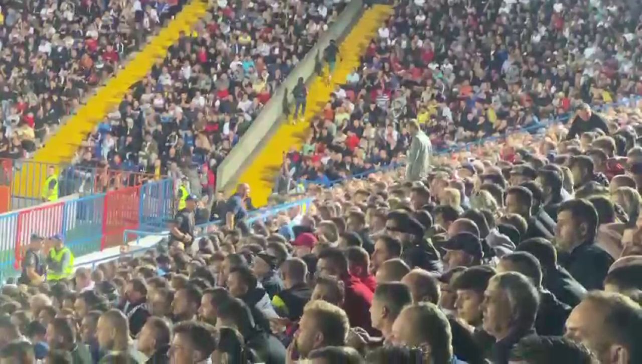 Nu ai loc să arunci un ac! Atmosferă superbă la FC Bihor - FCSB_39