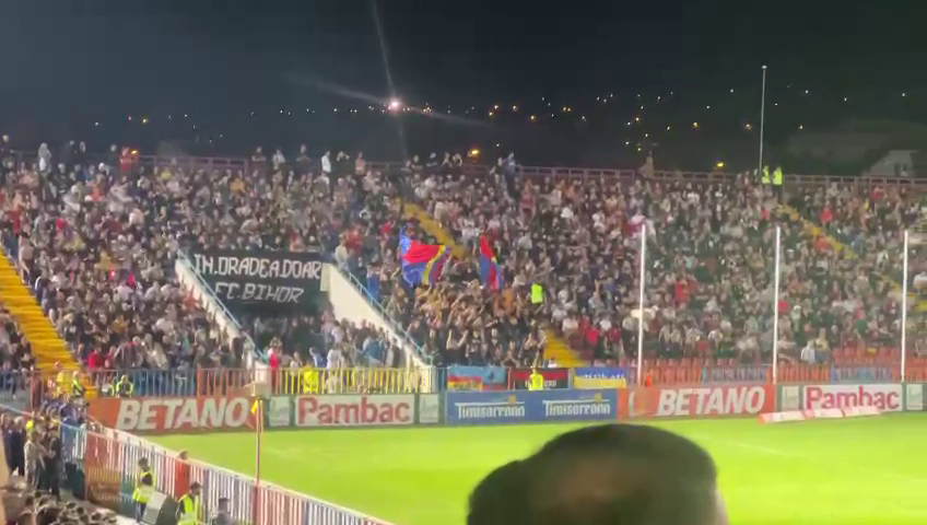 Nu ai loc să arunci un ac! Atmosferă superbă la FC Bihor - FCSB_48