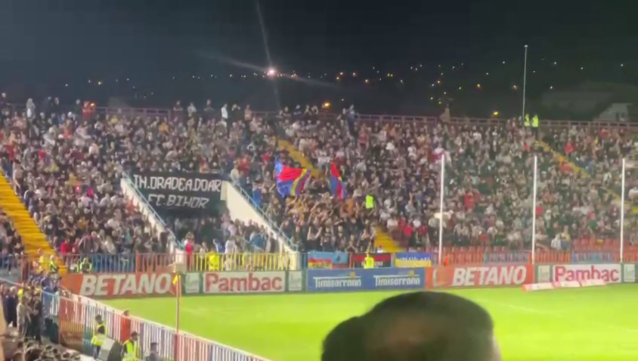 Nu ai loc să arunci un ac! Atmosferă superbă la FC Bihor - FCSB_48