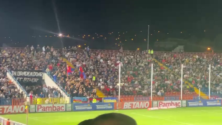 Nu ai loc să arunci un ac! Atmosferă superbă la FC Bihor - FCSB_51