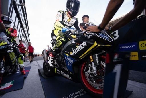 Jacopo Hosciuc, românul care visează să ajungă în Moto GP! Dublă victorie pe circuitul de la Mugello! „A fost unul dintre cele mai frumoase momente din cariera mea”_2