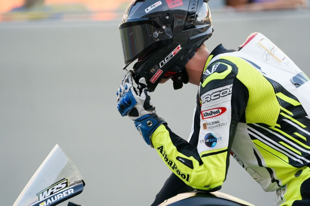 Jacopo Hosciuc, românul care visează să ajungă în Moto GP! Dublă victorie pe circuitul de la Mugello! „A fost unul dintre cele mai frumoase momente din cariera mea”_9