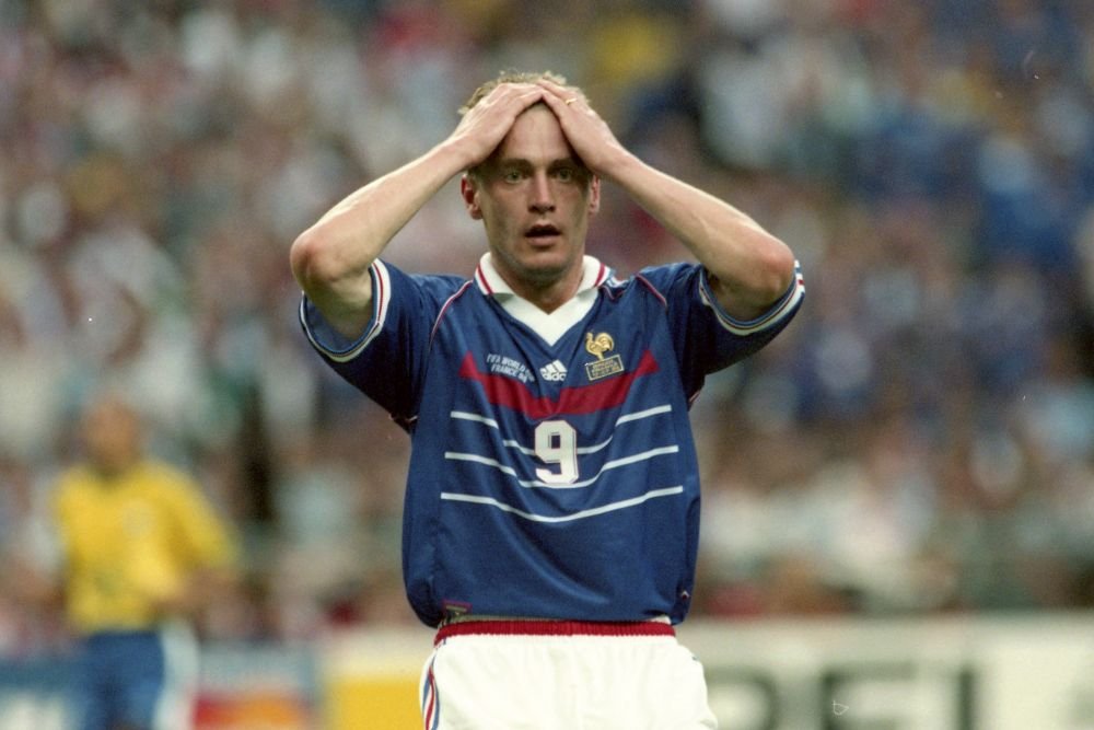 „Așa au trecut 17 ani!” Ce a ajuns să facă astăzi atacantul francez care a câștigat Mondialul în 1998_2