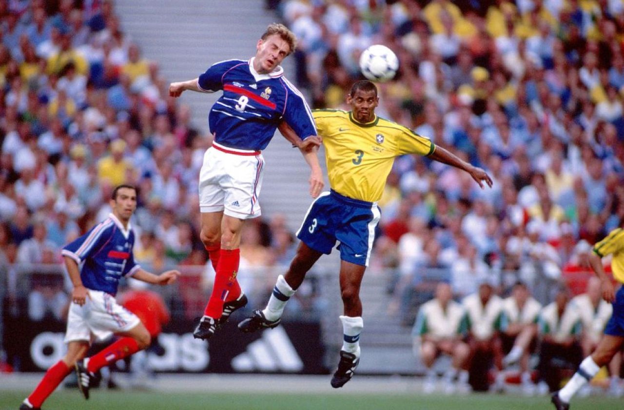 „Așa au trecut 17 ani!” Ce a ajuns să facă astăzi atacantul francez care a câștigat Mondialul în 1998_1